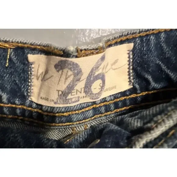 NWT We The Free Distressed Wide Leg Jeans - Size 26 - Picture 3 of 7